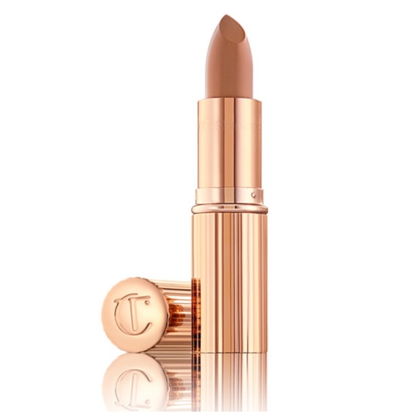 yes honey Charlotte Tilbury matte revolution lipstick - Picture 2 of 2